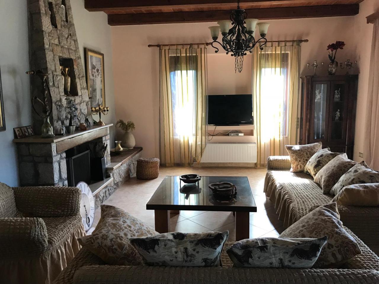 Loy Loy House Villa Koilás Екстериор снимка